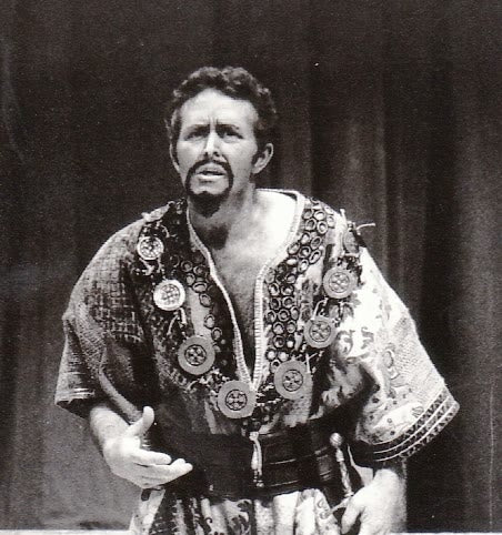 Everett as Otello